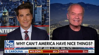 Kelsey Grammer Says Trump’s Reflecting Pool Critics Have Been ‘Consumed by Hatred’ | Video