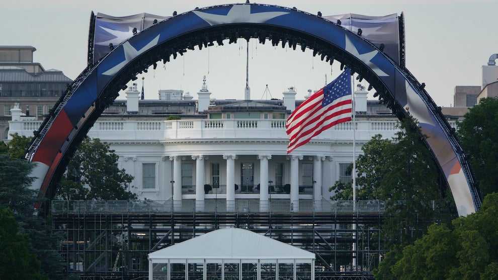 WASHINGTON, DC - JUNE 1: c on June 1, 2026 in Washington, DC. President Donald Trump is hosting a UFC match on the White House grounds in honor of the 250th anniversary of the United States. (Photo by Kevin Carter/Getty Images)