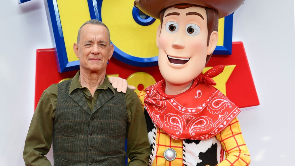 Tom Hanks attends the "Toy Story 5" premiere