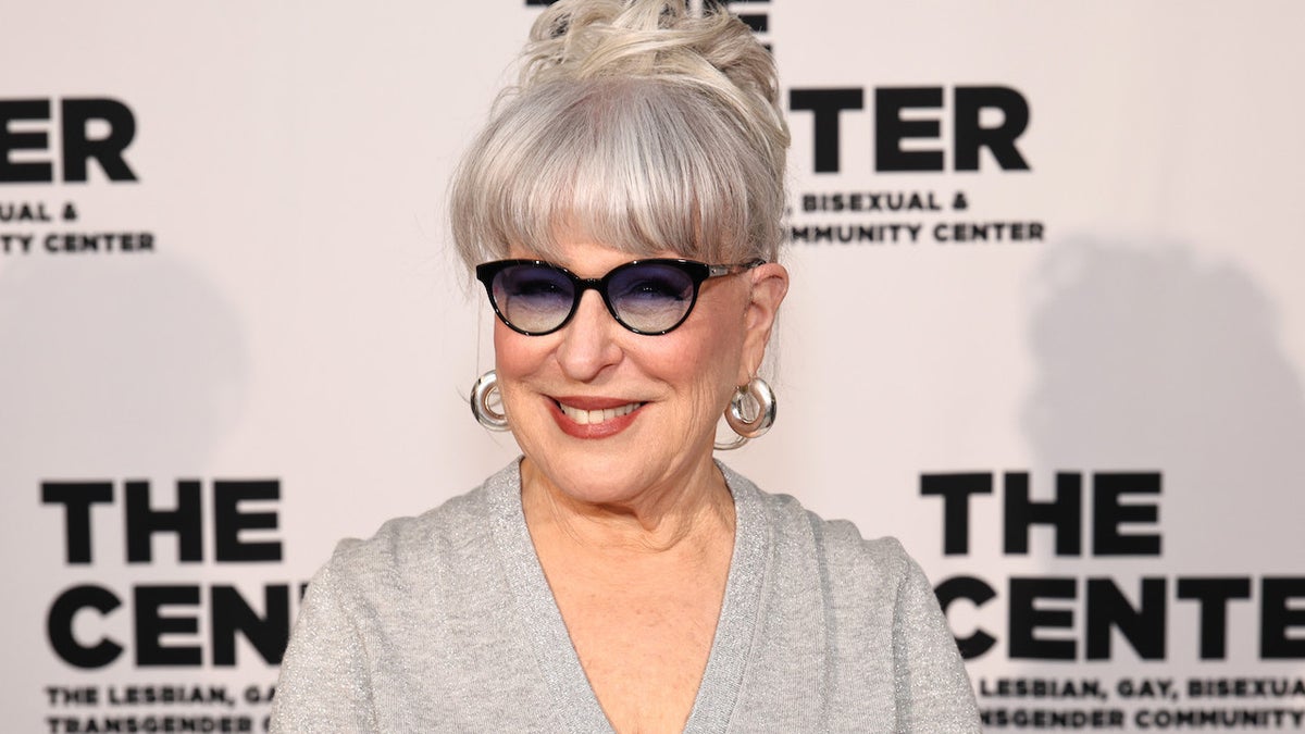 Bette Midler Flames Chart-Topping AI Song as ‘Cultural Genocide’