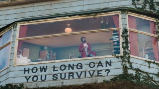 Netflix Hires a Man to Live in a Billboard to Promote ‘The Last House’