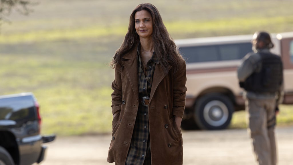 Poorna Jagannathan as Zoe in "Lanterns" (HBO Max)