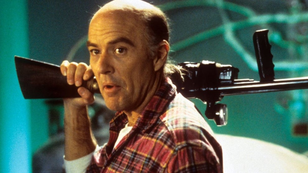 Reggie Bannister arms himself in a scene from the film 'Phantasm III: Lord Of The Dead', 1994. (Photo by Starway International Inc/Getty Images)