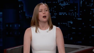 Hannah Einbinder Recalls Hearing Frat Guy Explaining ‘Hacks’ at an Airport: ‘I’m Shocked by the Fans All the Time’