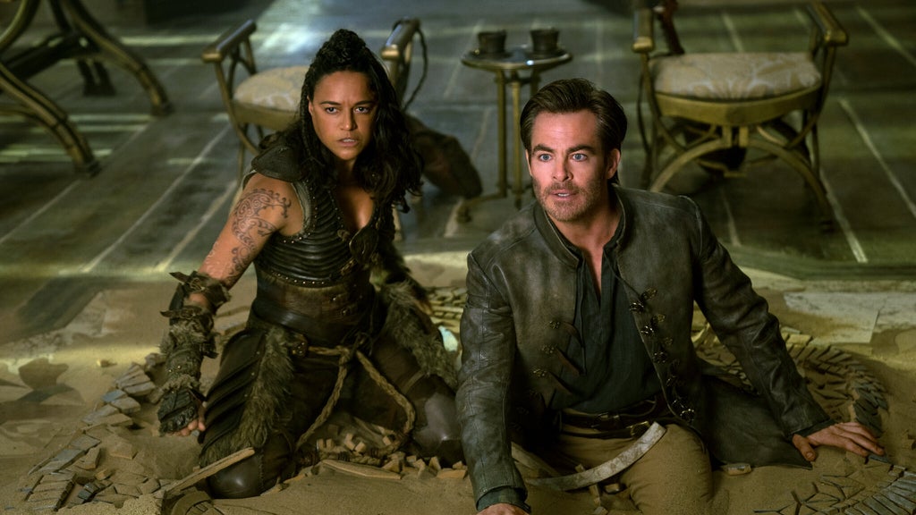 Chris Pine and Michelle Rodriguez in "Dungeons & Dragons: Honor Among Thieves" (Paramount Pictures)