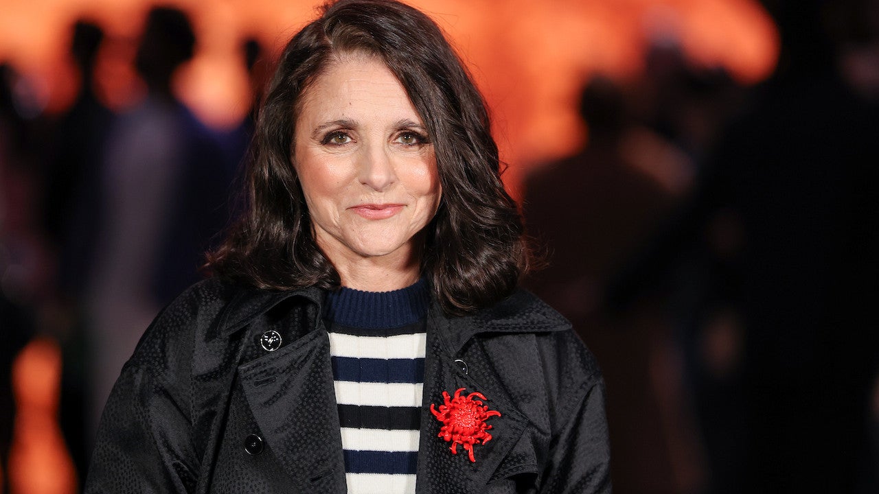 Julia Louis-Dreyfus Admits She Was Never a ‘Friends’ Fan: ‘I’ve Seen Bits and Bobs’