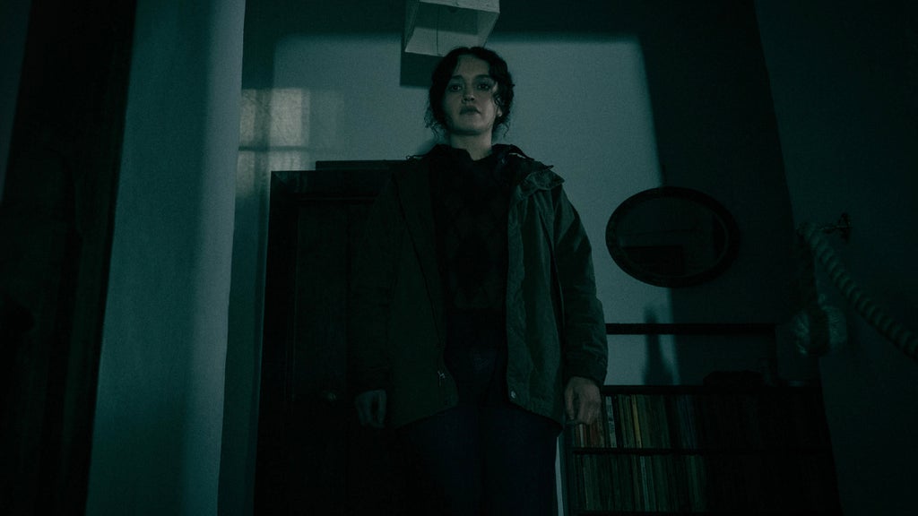 Olivia Cooke in "Slow Horses" Season 6, Episode 2 (Apple TV)