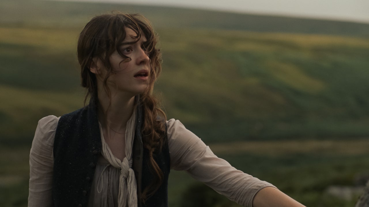 Daisy Edgar-Jones in "Sense and Sensibility"