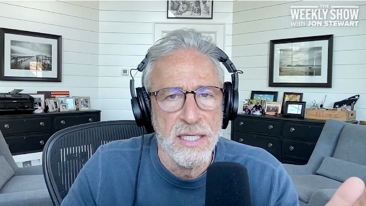 Jon Stewart Makes Midterm Plea to Vote Against Trump: ‘Send a Message to This Reckless S—tshow of an Administration’