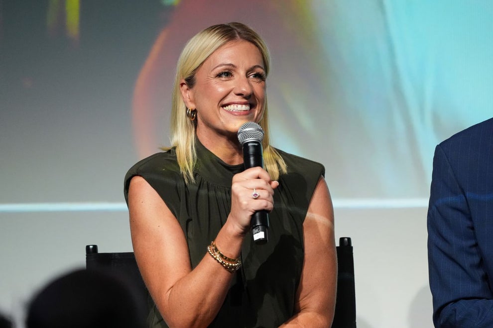 Fox Sports FIFA World Cup 2026 Media Day NEW YORK, NEW YORK - MAY 21: Rebecca Lowe speaks to the media during the Fox Sports FIFA World Cup 2026 Media Day event at Lavan Chelsea on May 21, 2026 in New York City.
