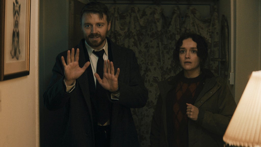 Jack Lowden and Olivia Cooke in "Slow Horses" Season 6, Episode 3 (Apple TV)