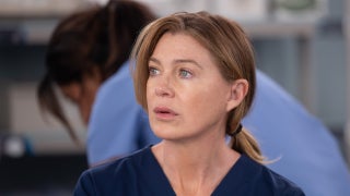 ‘Grey’s Anatomy’ Boss Breaks Down Season 23’s Surprise Pregnancy and That Texas Spinoff