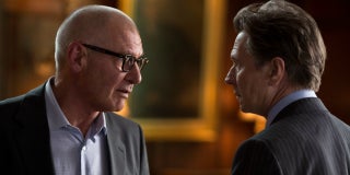 ‘Paranoia’ Review: Put This Cellphone-Industry Thriller on Your Do-Not-Call List