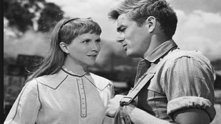 Julie Harris, Star of Broadway and Hollywood, Dead at 87