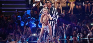 Robin Thicke’s Mom Blasts Miley Cyrus: ‘She’s Misbegotten’ (Video)