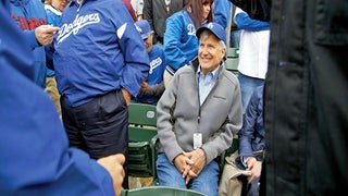 Boston Red Sox, L.A. Dodgers Owners Could Be Interested in Buying L.A. Times (Reports)