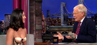 Olivia Munn Crashes Hard, Dislocates Shoulder in Swingset Accident (Video)