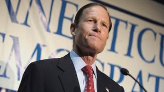 Democratic Senator Joins John McCain’s ‘a la Carte’ Cable Plan