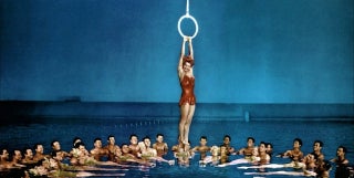 Esther Williams, Swimmer Turned Movie Star, Dead at 91