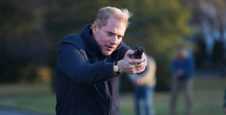Emmys: Why ‘The Americans’ FBI Agent Noah Emmerich Is Never Who You Think He Is