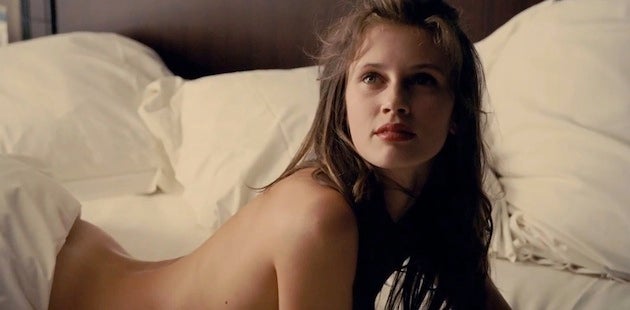 Cannes Review Young and Beautiful Supplies Sex and Nudity, but Wheres the Soul? image