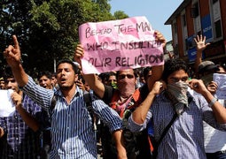 Muslim Innocence: Facebook Revolution, Meet the YouTube Counter-Revolution