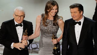 ‘Hurt Locker,’  Wins Best Pic at Oscars; Bigelow Takes Best Director