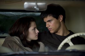 Monster Smash: $140.7M Opening for ‘New Moon’